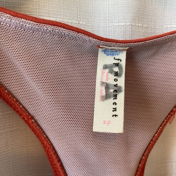 Free People FP Movement Synergy Sports Bra Sz S Orange Strappy Terracotta Yoga - Picture 4 of 10